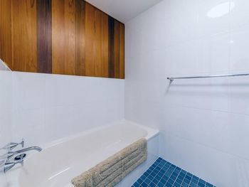 Villa Ellisa Unit 4 / 10 Columbia Close - Australian Directory 5