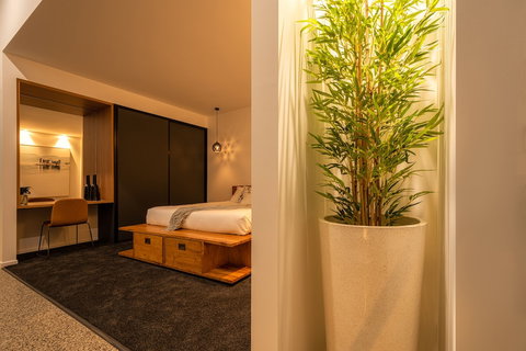 The Cove Tasmania - Australian Directory 5