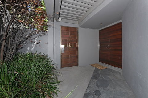 Cottesloe Beach House II - Australian Directory 0