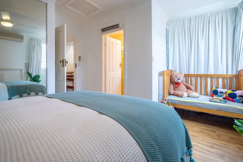 Bondi Boho House - Australian Directory 2