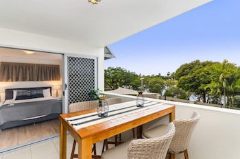 City Stadium Apartment On The Riverfront - Australian Directory 5
