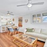 Rainbow Breezes 4 Rainbow Beach Townhouse With Breath Taking Ocean Views To Fraser Island - Australian Directory 0