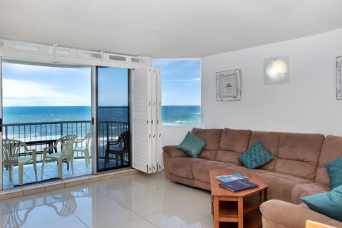Monterey Lodge Unit 10 27 Warne Terrace. Kings Beach - Australian Directory 5