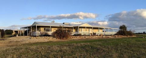 A Better Life Animal Sanctuary FarmStay Private Two Bedrooms Lounge Room & Bathroom & Toilet Shared Kitchen - Australian Directory 0