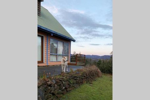 Wind Song Mountain Retreat - Australian Directory 2