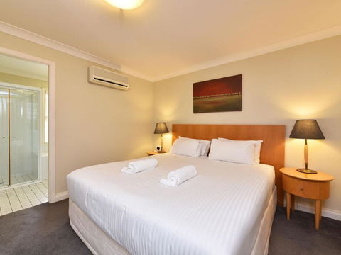 Villa Executive 2br Moscato Resort Condo Located Within Cypress Lakes Resort (nothing Is More Central) - Australian Directory 1