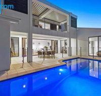 Narrabeen Beach House - Australian Directory