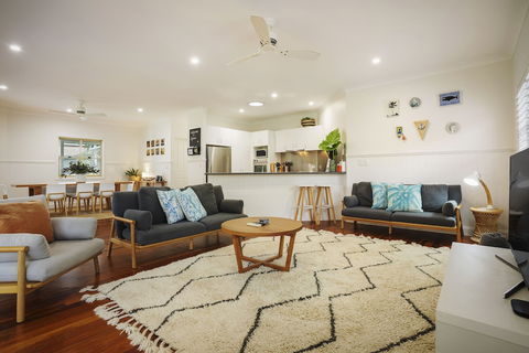 A Perfect Stay - Barefoot Lane - Australian Directory 2