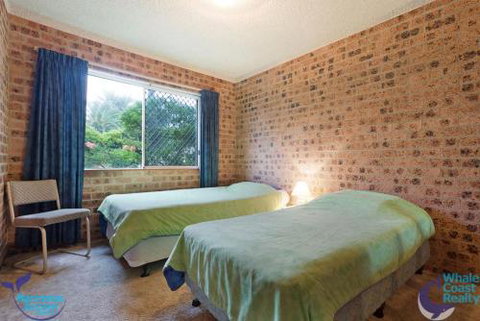 Sapphire Waters Unit 2 - Australian Directory 2