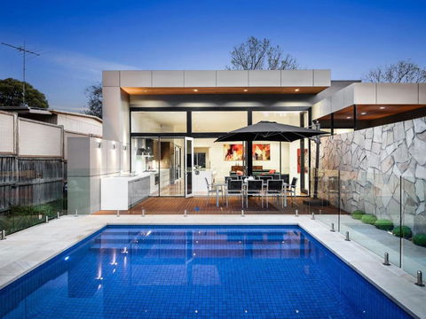 FAIRSEA RETREAT RYE - Australian Directory 6