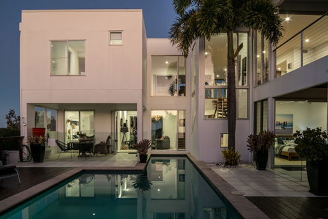 Sunshine Coast White House - Australian Directory 0