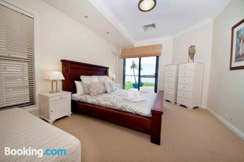 Brookwater Waterfront On Lake Mulwala - Australian Directory 0