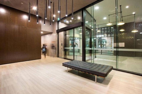 A Charming Studio With Stunning City Views - Australian Directory 2