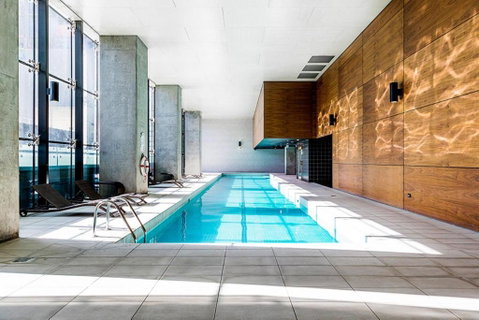 A Charming Studio With Stunning City Views - Australian Directory 1
