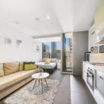 A Charming Studio With Stunning City Views - Australian Directory 0