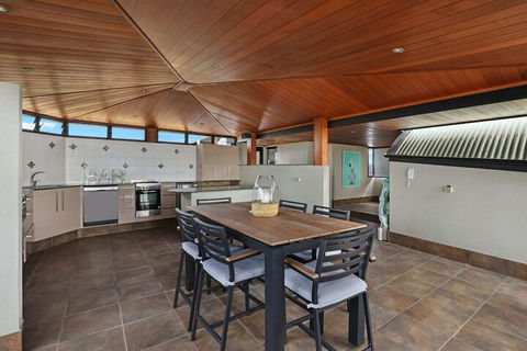 PRTFINO Ultimate Penthouse - Australian Directory 4