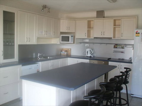 St Helens On The Bay Apartments - Australian Directory 6