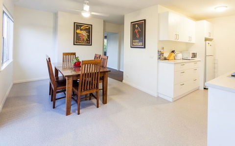 Point Lonsdale Holiday Apartments - Australian Directory 6