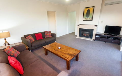 Point Lonsdale Holiday Apartments - Australian Directory 4