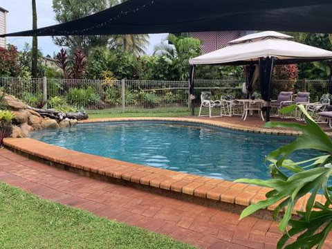 Ocean Breeze - Australian Directory 0