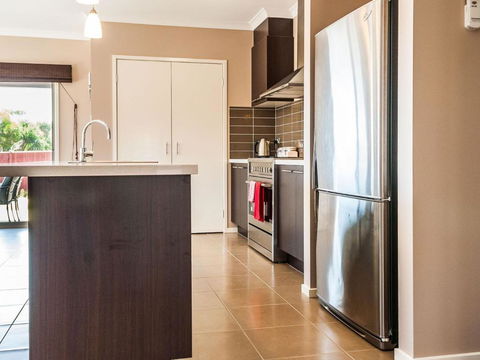 Valencia - Australian Directory 5