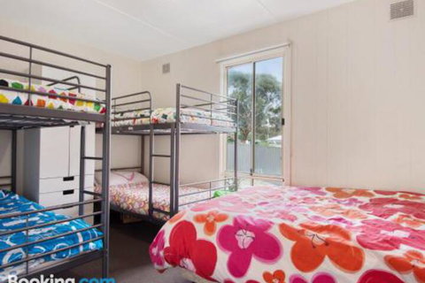 EdAn Beachhouse 21 Laronde - Australian Directory 4