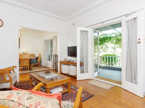 Redwood Cottage Burradoo Getaway Southern Highlands 4pm Check Out Sunday - Australian Directory 5
