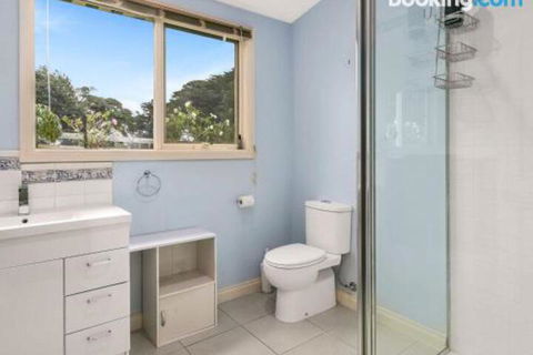 Elm Cottage - Australian Directory 0