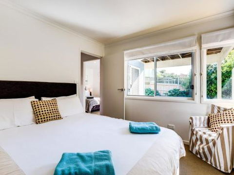 Hyams Seaside Apartment 4pm Check Out Sundays - Australian Directory 6