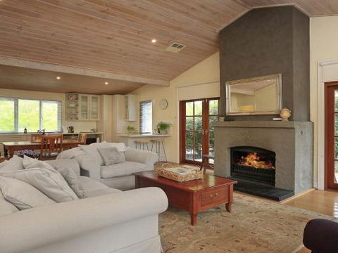 Rose Cottage Bowral Southern Highlands - Australian Directory 5
