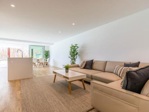 Vukeville Beachfront Luxury With Pool 4pm Check Out Sundays - Australian Directory 5