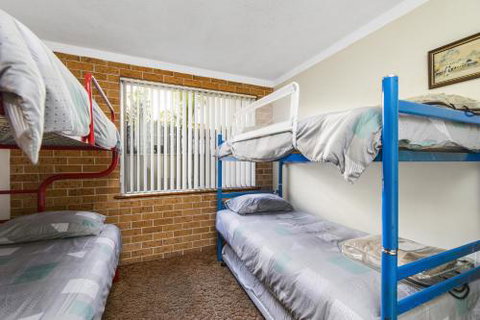 6 Of 12 To 14 Crisallen Street Port Macquarie - Australian Directory 3