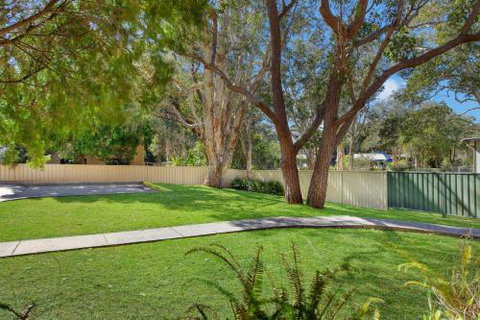 6 Of 12 To 14 Crisallen Street Port Macquarie - Australian Directory 2