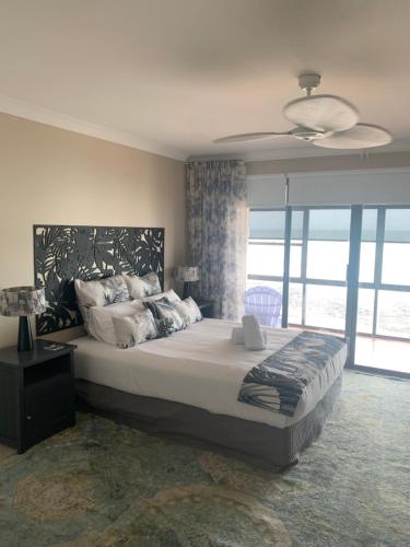 Breakaway At Bargara - Australian Directory 4