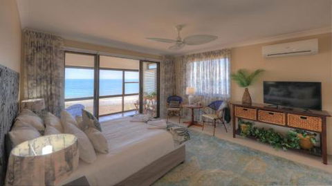 Breakaway At Bargara - Australian Directory 2