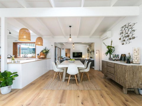 Stunning Sorrento Escape With Pool - Australian Directory 3