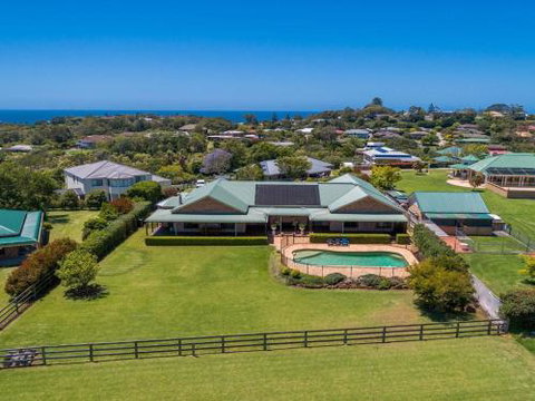 GULL HOUSE Kiama 4pm Check Out Sundays - Australian Directory 2