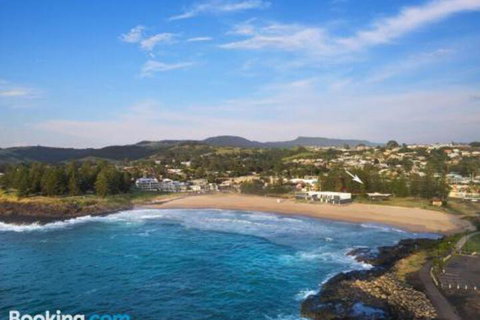 SURF BEACH DREAMS Kiama & Surrounds 4pm Check Out Sundays - Australian Directory 6
