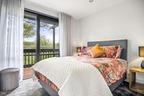 Villa Locarno - Australian Directory 1