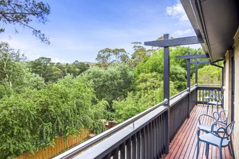 Villa Locarno - Australian Directory 4