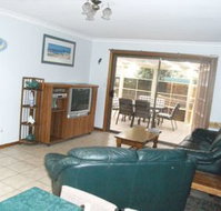 66 Pacific Drive - Australian Directory