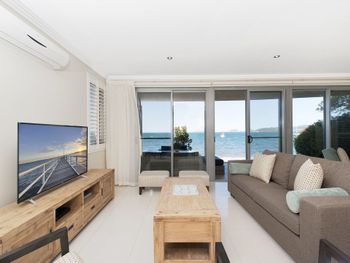 Soldiers Point Road 2 163 Seaside Splendour - Australian Directory 2