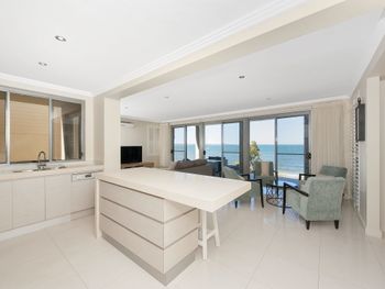 Soldiers Point Road 2 163 Seaside Splendour - Australian Directory 4