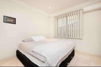 Stylish 2 Bdr Overlooking Parsley Bay H379 - Australian Directory 4