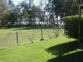 Lakeside Getaway - Australian Directory 3