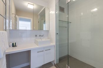 Cottesloe Azura Apartment - Australian Directory 4