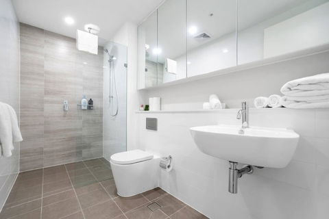 F03-darling Harbour 1 BDR APT - Australian Directory 3
