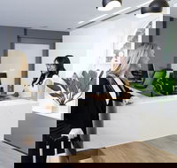 R Hotel Geelong - Australian Directory