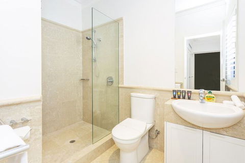 Cottesloe Aqua Retreat - Executive Escapes - Australian Directory 2