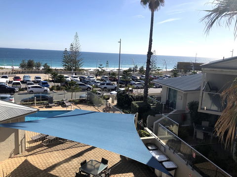 Scarborough Beach Front Resort Shell 13 - Australian Directory 0